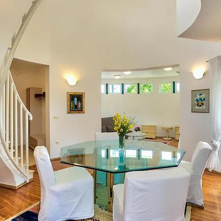 Jadranka 別荘 ビビニェ