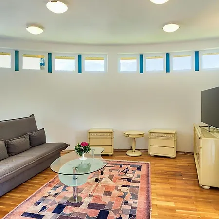 Jadranka Holiday home *
