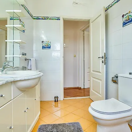 Jadranka 別荘 ビビニェ