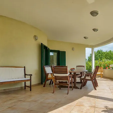 Jadranka 別荘 ビビニェ