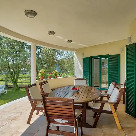 Jadranka 別荘 ビビニェ