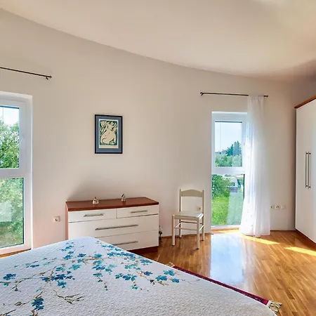 Jadranka ビビニェ