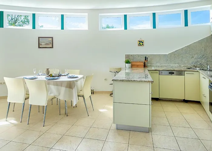 Vikendica Jadranka *