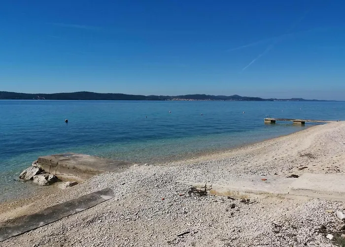 Jadranka بيت للعطل