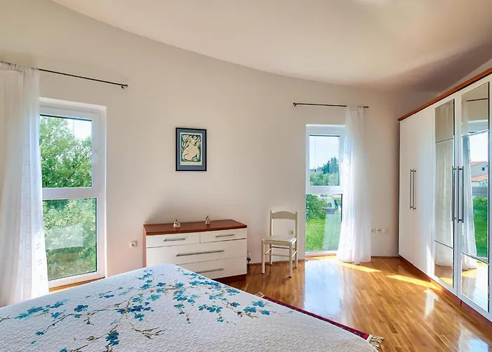 Jadranka بيبينيا