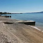 Jadranka بيت للعطل بيبينيا